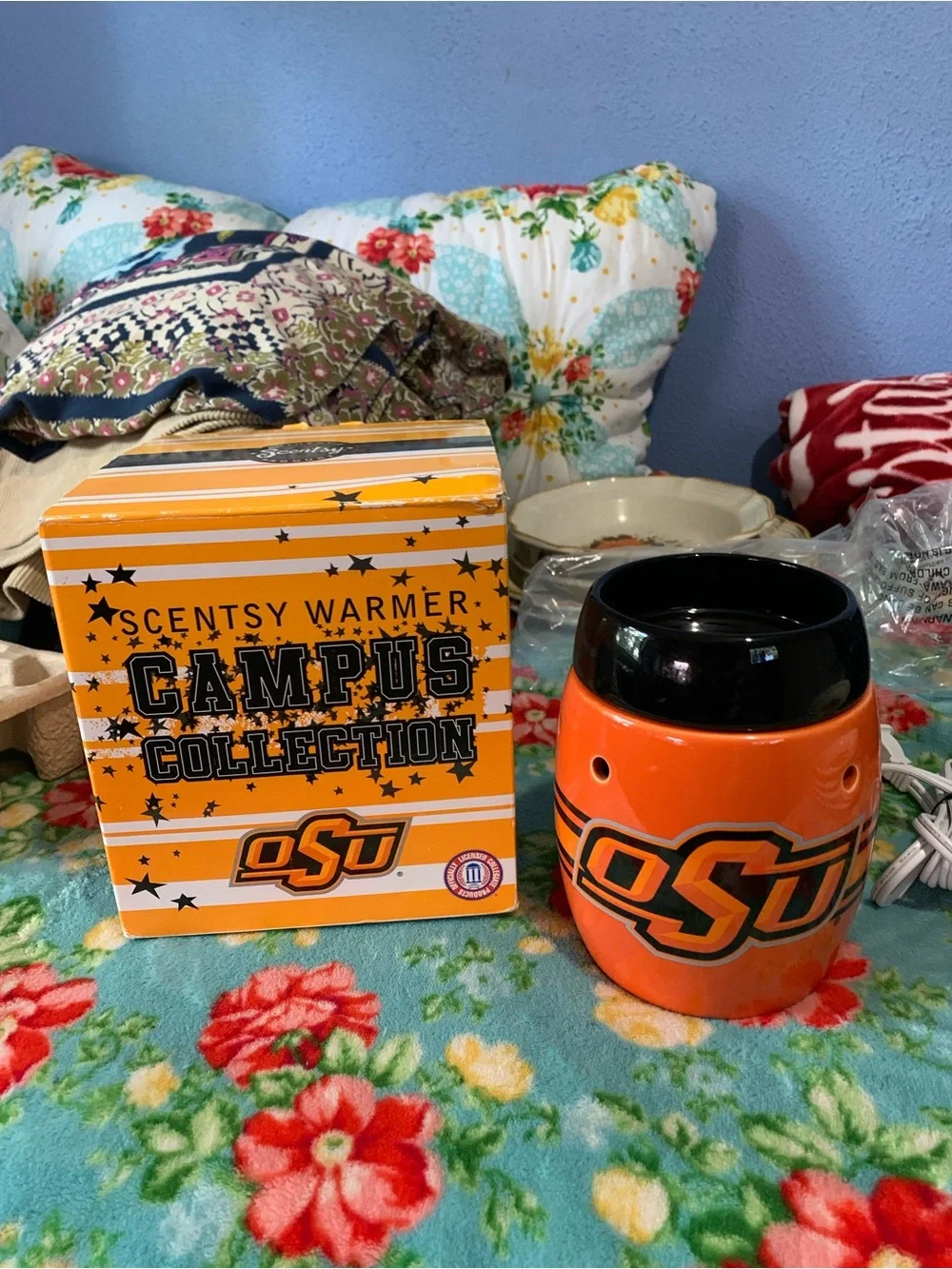 Scentsy Campus Collection Oklahoma State Cowboys Wax Warmer Rare Full Size